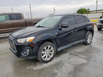  Salvage Mitsubishi Outlander