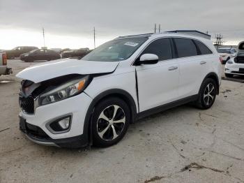  Salvage Kia Sorento