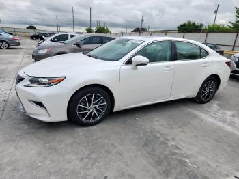  Salvage Lexus Es