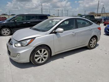  Salvage Hyundai ACCENT