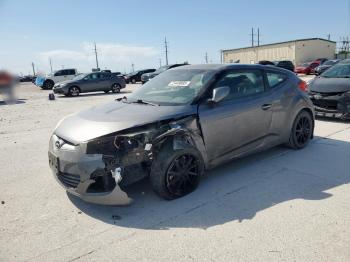  Salvage Hyundai VELOSTER