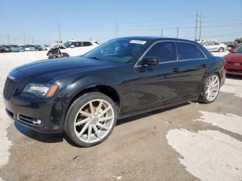  Salvage Chrysler 300