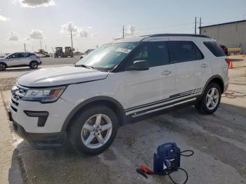  Salvage Ford Explorer
