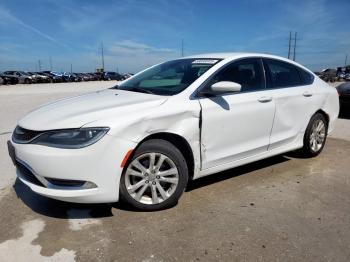  Salvage Chrysler 200
