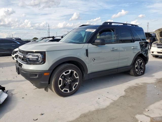  Salvage Ford Bronco