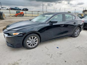  Salvage Mazda 3
