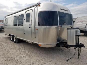  Salvage Airstream Flying Clo