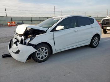  Salvage Hyundai ACCENT