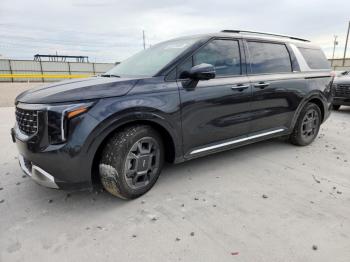  Salvage Kia Carnival