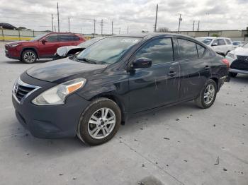  Salvage Nissan Versa