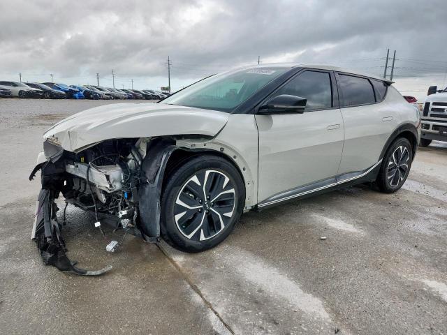  Salvage Kia EV6