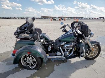  Salvage Harley-Davidson Fl