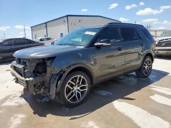  Salvage Ford Explorer