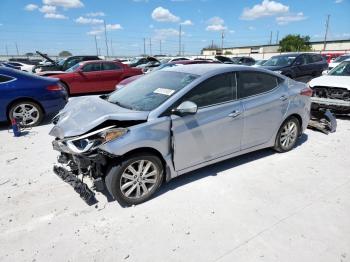  Salvage Hyundai ELANTRA
