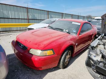  Salvage Ford Mustang