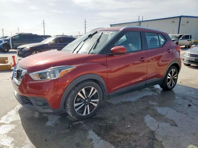 Salvage Nissan Kicks