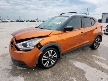  Salvage Nissan Kicks