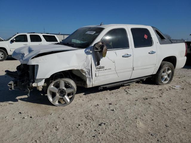  Salvage Chevrolet Avalanche