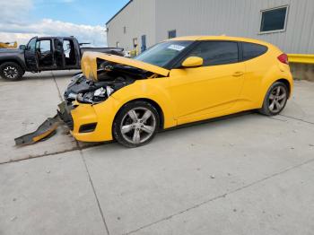  Salvage Hyundai VELOSTER