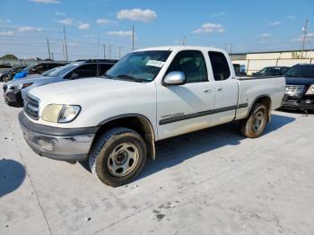  Salvage Toyota Tundra