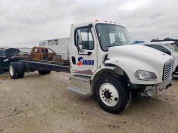  Salvage Freightliner M2 106 Med