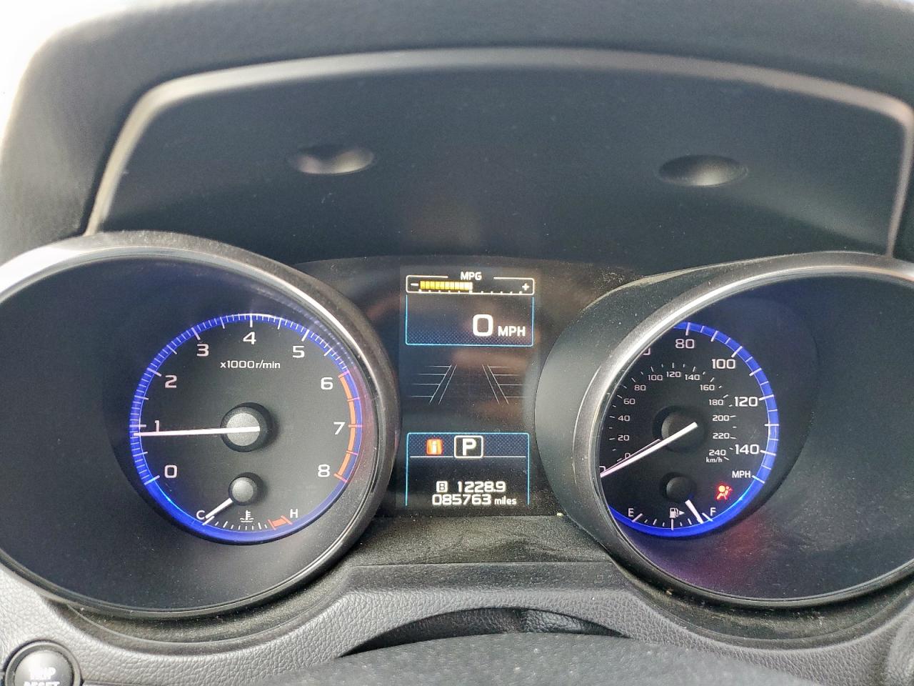 Subaru Outback 2.5i Limited Image 3