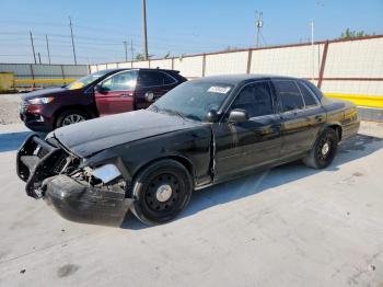  Salvage Ford Crown Vic