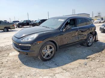 Salvage Porsche Cayenne