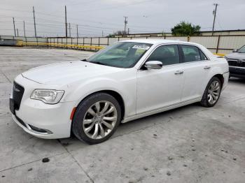  Salvage Chrysler 300