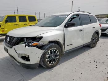  Salvage Nissan Pathfinder