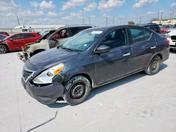  Salvage Nissan Versa
