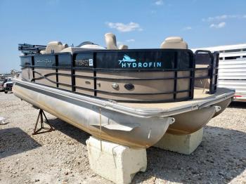  Salvage Southbay Tritoon