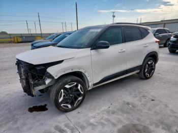  Salvage Kia Seltos