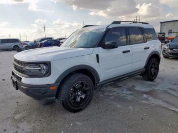  Salvage Ford Bronco