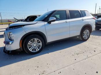  Salvage Mitsubishi Outlander