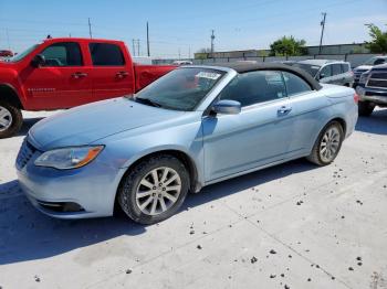  Salvage Chrysler 200