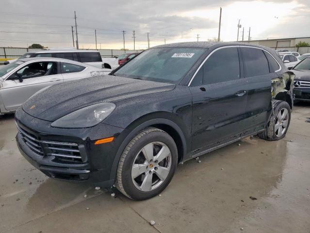  Salvage Porsche Cayenne