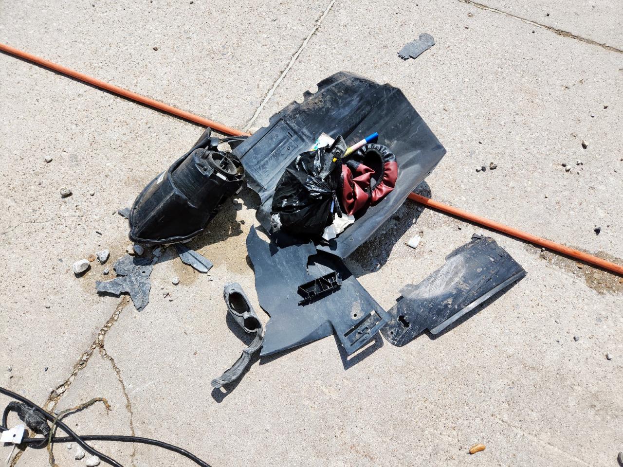 Chrysler Minivan Touring Image 14