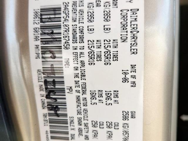 Chrysler Minivan Touring Image 7