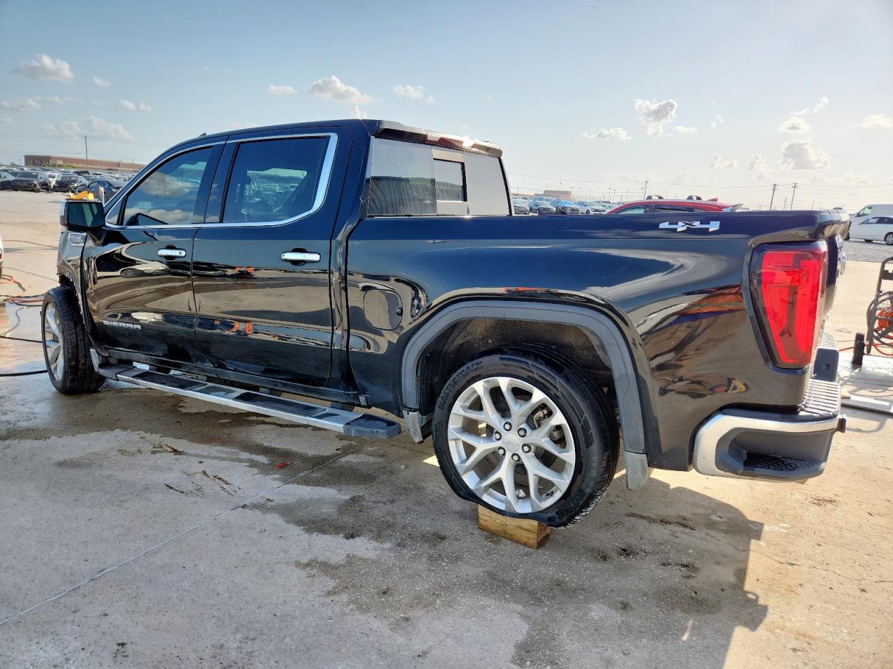 GMC Sierra K1500 Slt Image 3