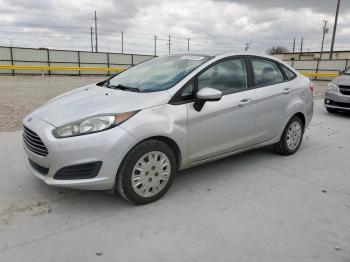  Salvage Ford Fiesta