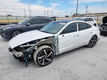  Salvage Hyundai SONATA