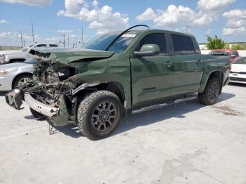  Salvage Toyota Tundra