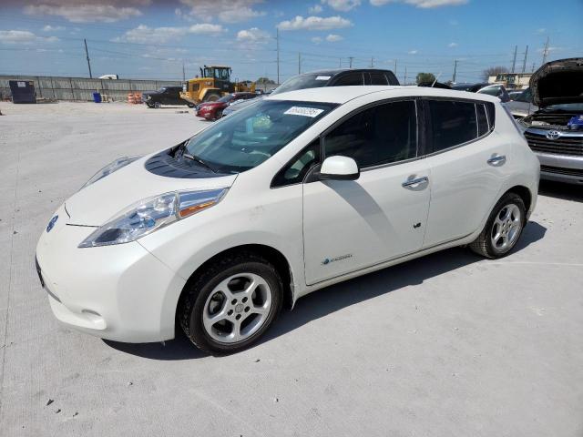  Salvage Nissan LEAF