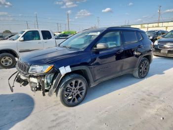  Salvage Jeep Compass
