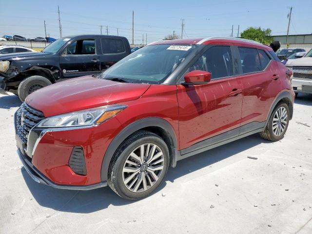  Salvage Nissan Kicks
