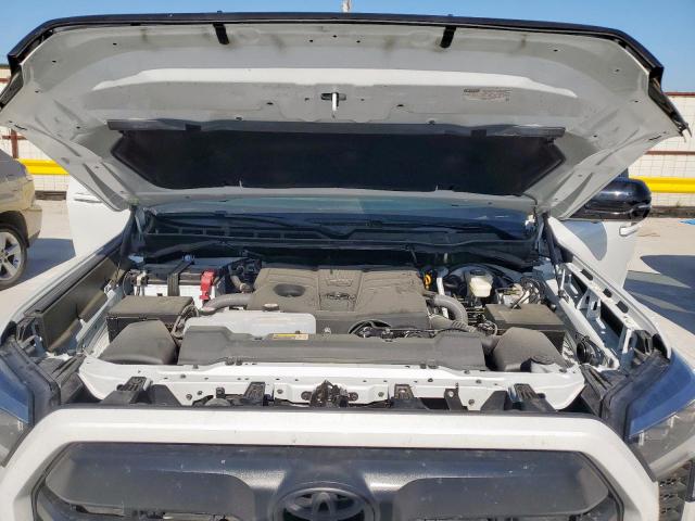 Toyota Tundra Crewmax Limited Image 6