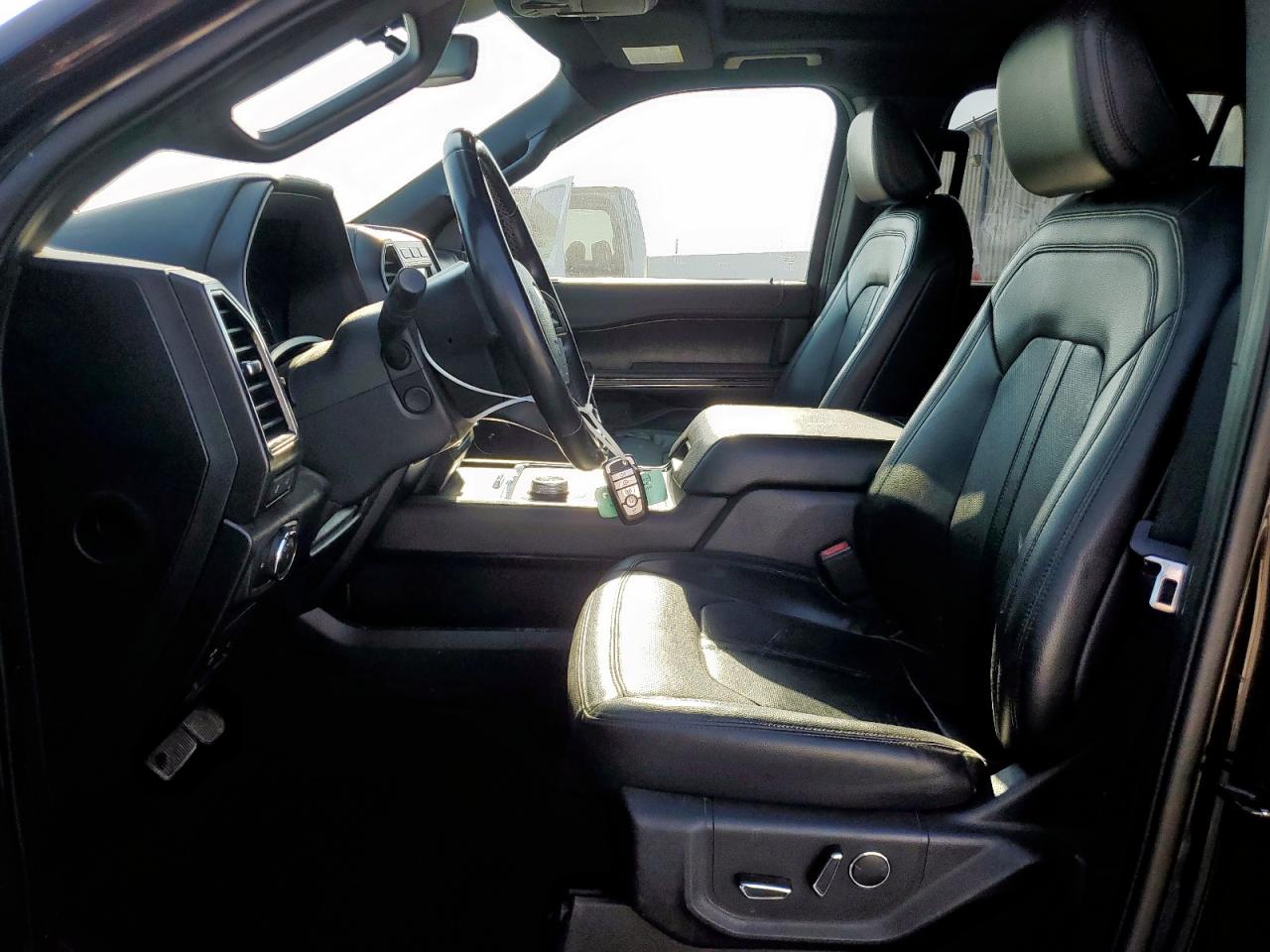 Ford Expedition Max Limited Image 13