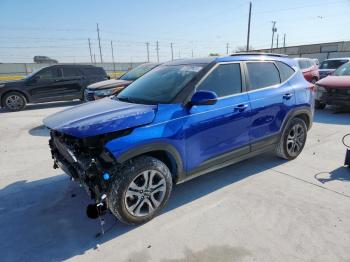  Salvage Kia Seltos