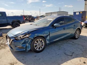  Salvage Mazda 3